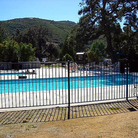 Oakzanita Springs Camping Resort Cottage 3 Descanso Экстерьер фото