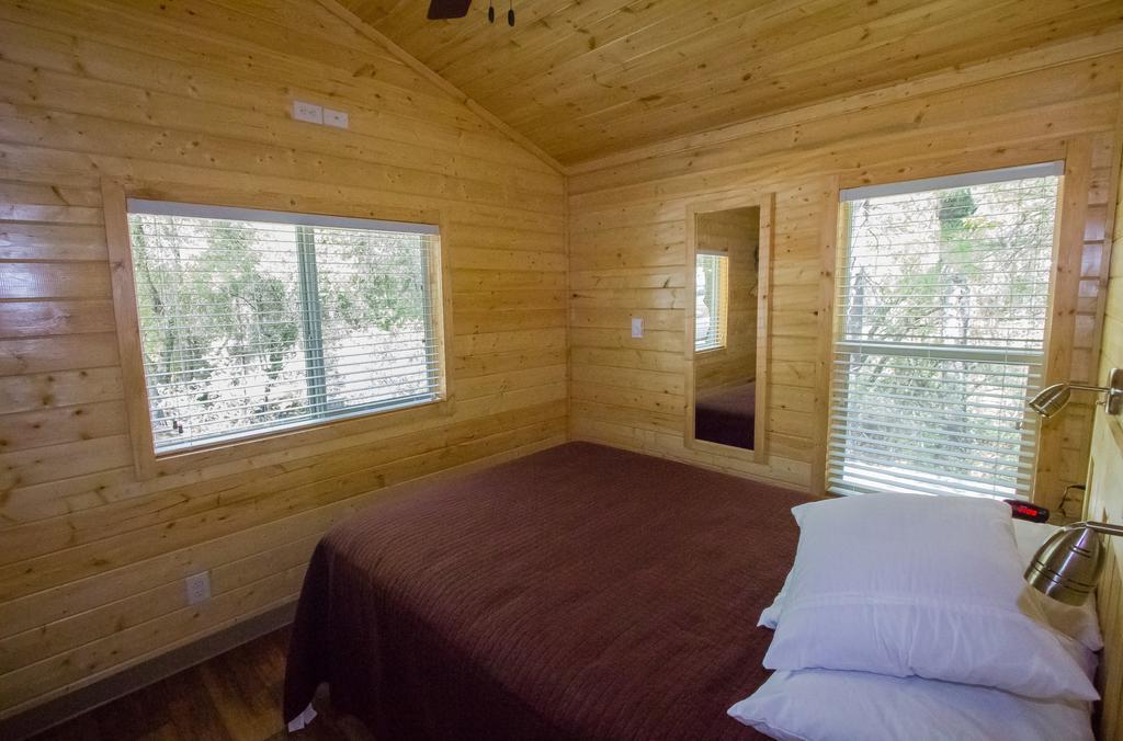 Oakzanita Springs Camping Resort Cottage 3 Descanso Экстерьер фото